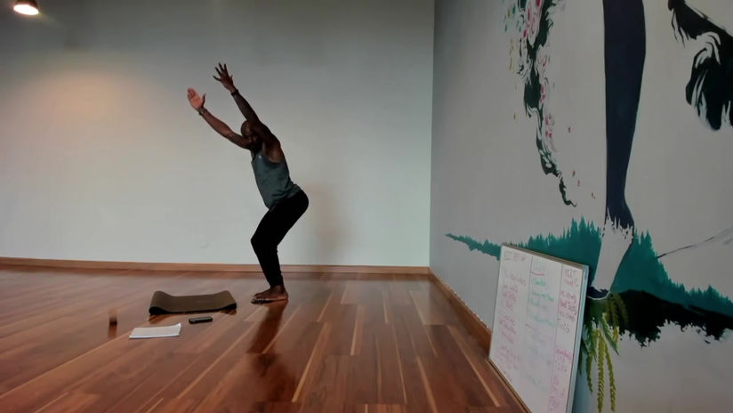 HIIT & Flow: Twist Strong